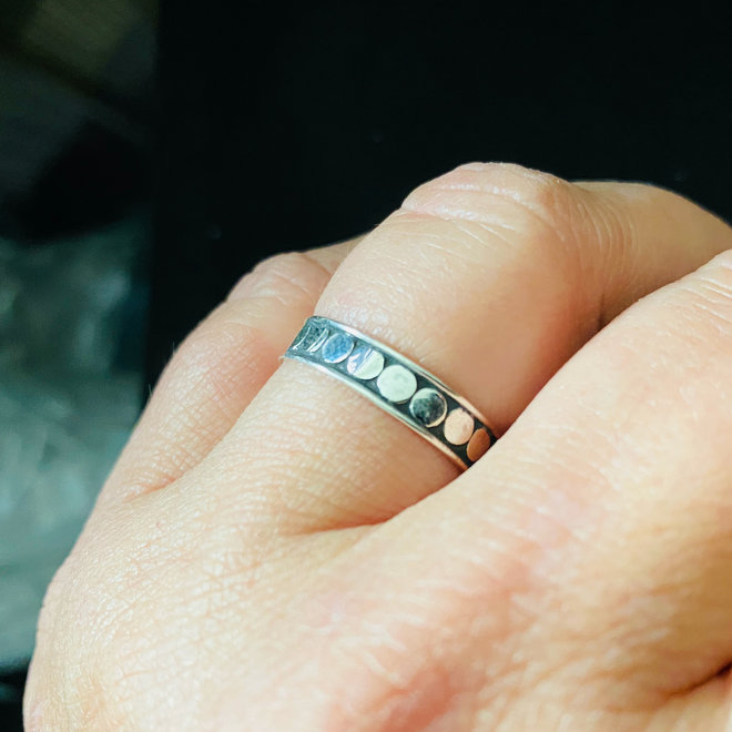 Zilveren bali dots ring ringmaat 16