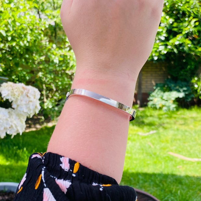 Zilveren vierkante slavenarmband  65x60 5 mm