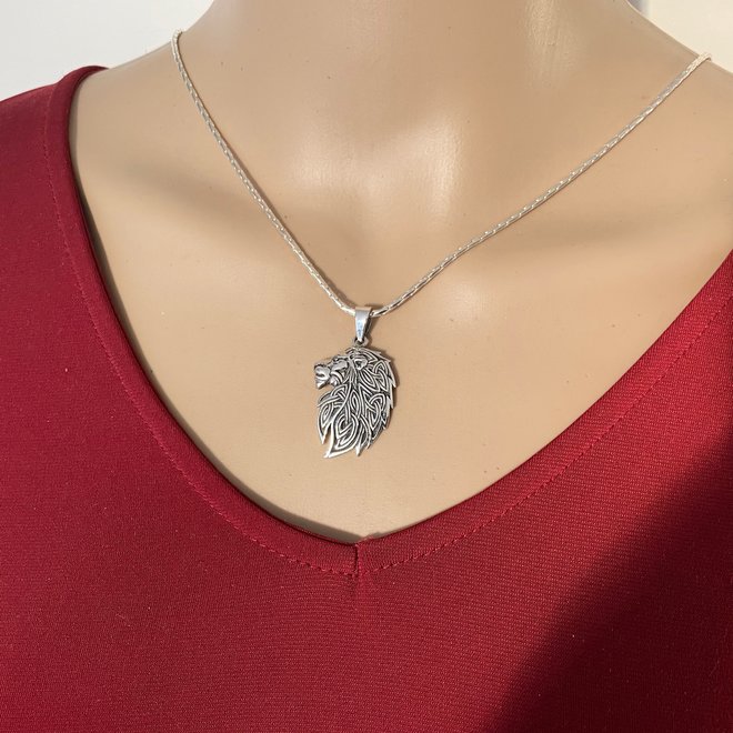 Zilveren keltische leeuw kettinghanger