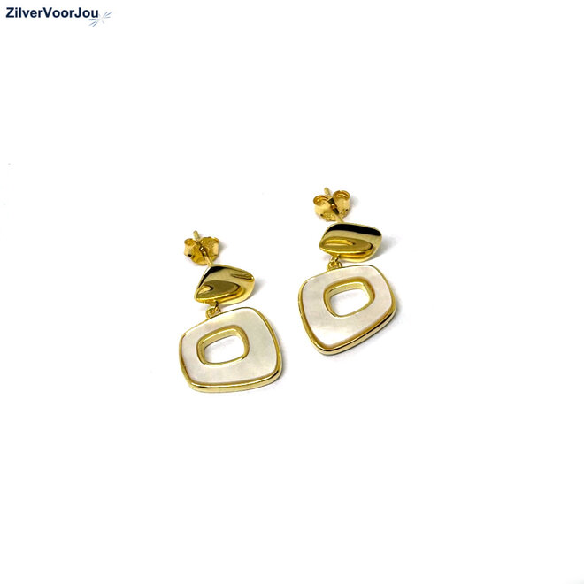 Gold plated  parelmoer design oorhangers