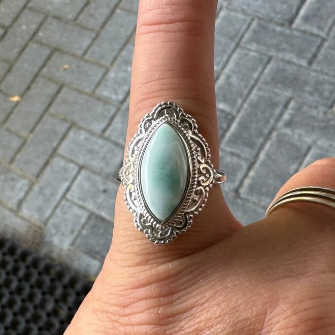 Zilveren blauw groene larimar sier ring ringmaat 18