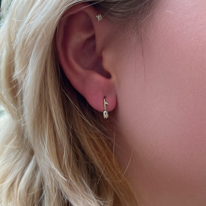 Zilveren tulp oorklimmers