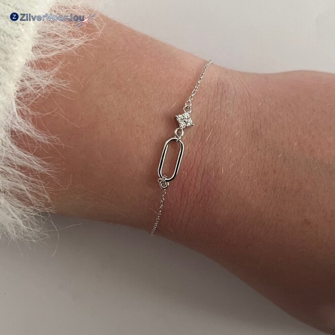 Zilveren minimalistisch star witte zirkonia armbandje