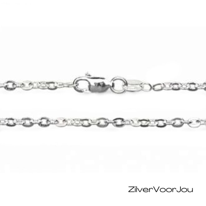 Zilveren ovale platte kabel ketting 70 cm  2.5 mm