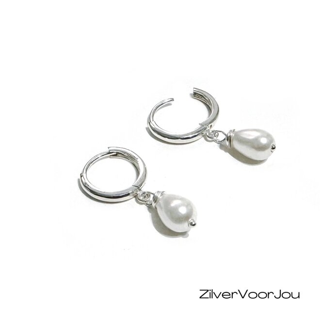 925 zilveren klapcreolen met witte parel