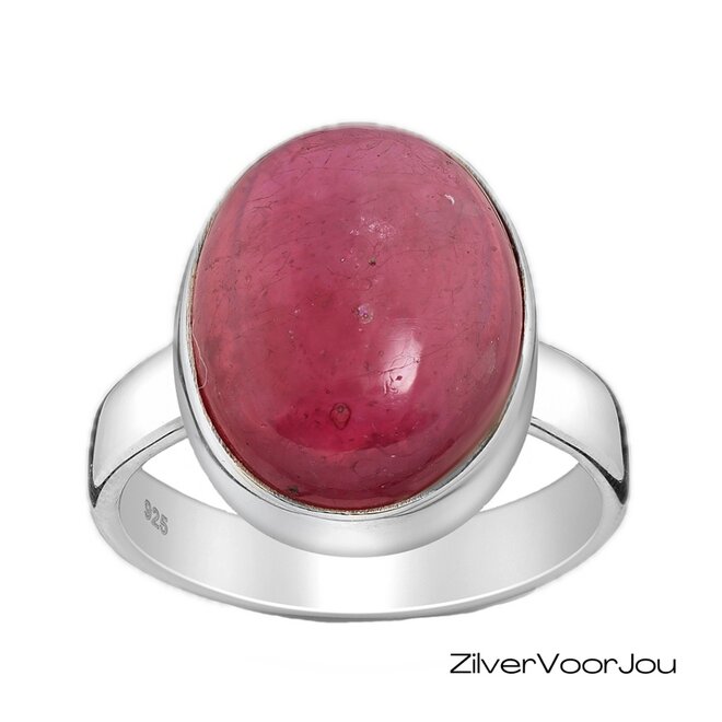 925 Zilveren ring met ovale robijn