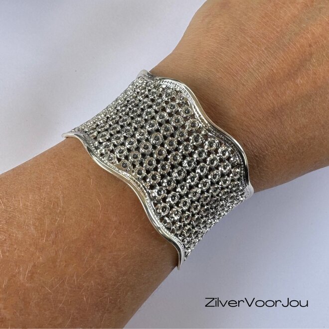 Zilveren brede wave floral bangle