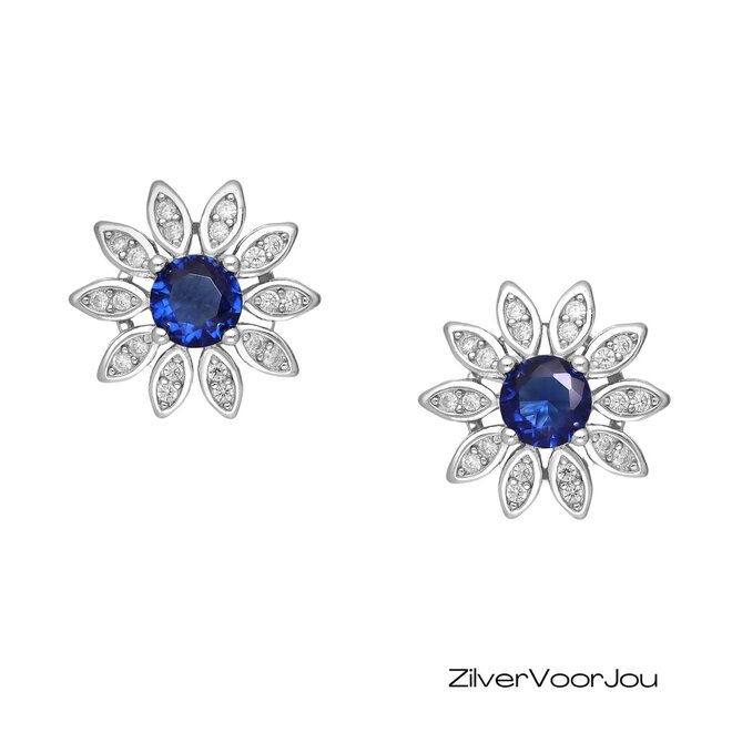Zilveren saffier blauw witte bloem oorstekers