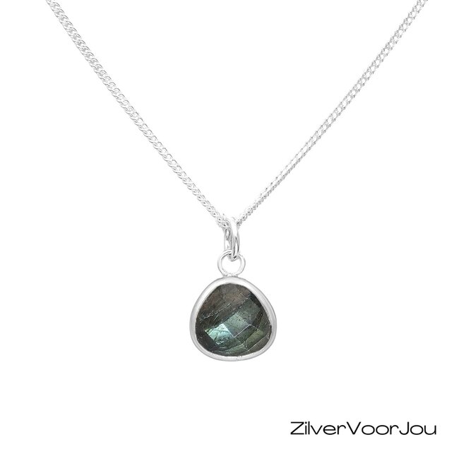 Zilveren labradoriet ketting