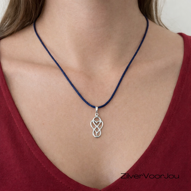 Zilveren infinity hart tribal kettinghanger