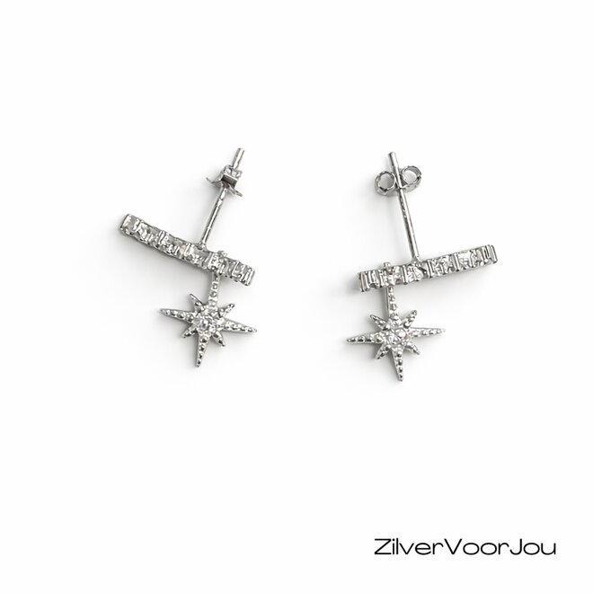 Zilveren rij zirkonia met ster hanger oorstekers