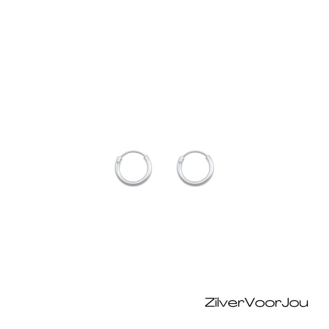 Zilveren mini creolen oorringen ronde buis 10  x 1.5 mm breed
