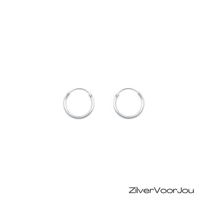 Zilveren kleine oorringen ronde buis 14  x 1.5 mm breed