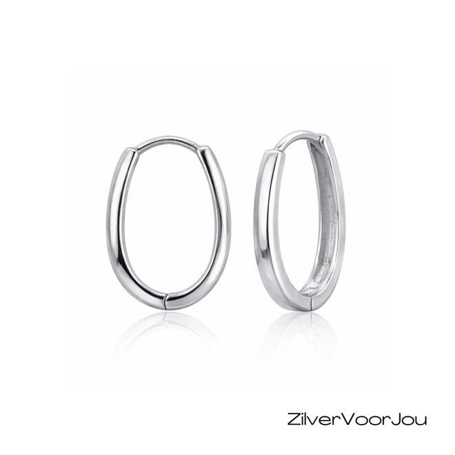 Zilveren ovale huggie hoops