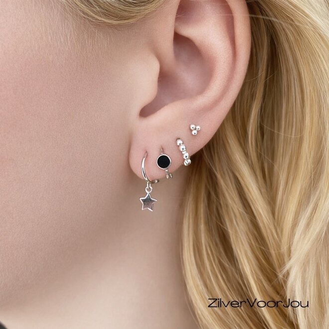 Zilveren mini black dot huggie hoops