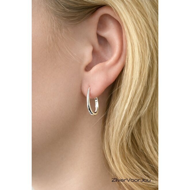 Zilveren ovale oorringen