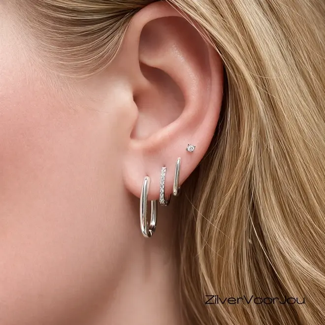 Zilveren huggie hoops rechthoek