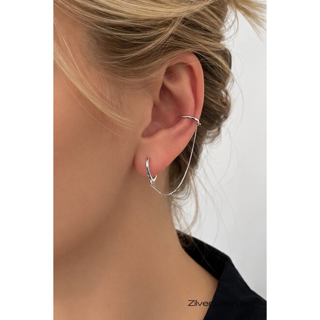 Zilveren huggie hoop chain cuff
