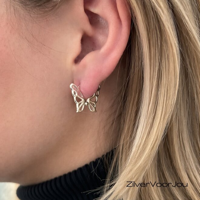 Zilveren vlinder huggie hoops