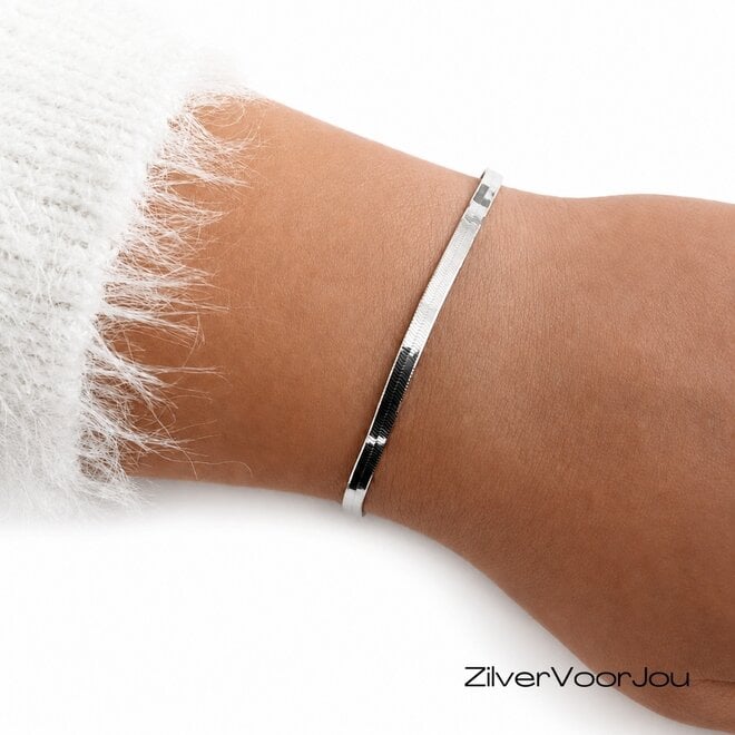 Zilveren platte armband