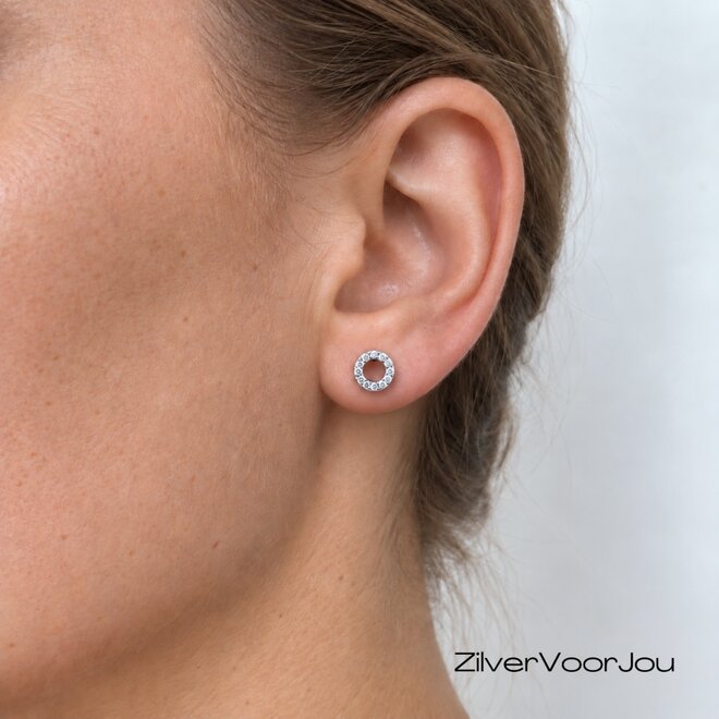 Zilveren kleine cirkel zirkoon studs