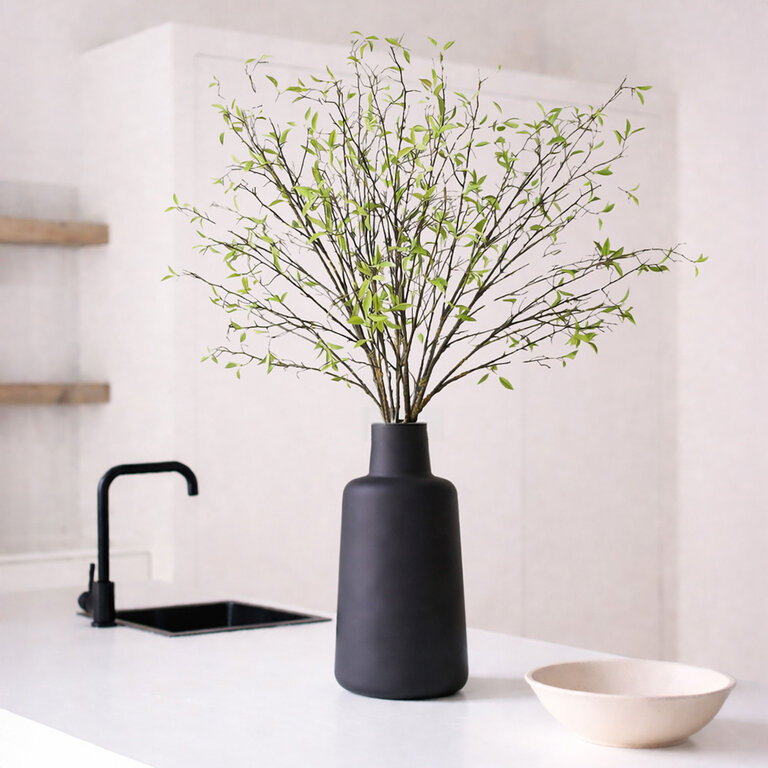 Kunstboeket Rowan Vale is een natuurlijk en karaktervol boeket met wilgentakken.