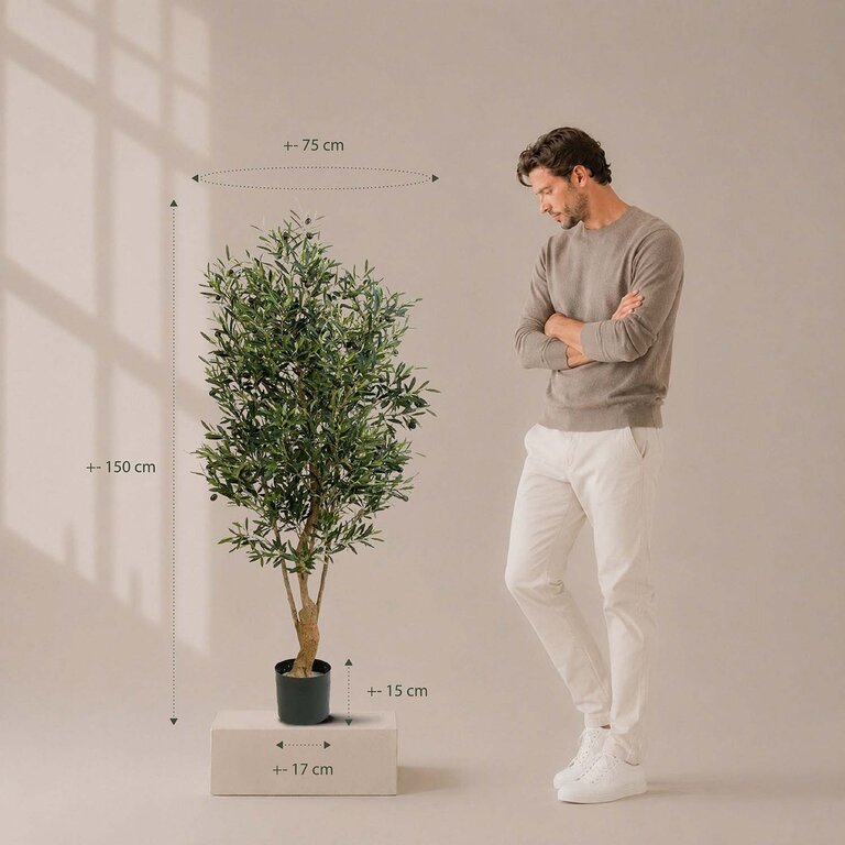 Kunstplant Olijfboom met groene bladeren en olijven is een grote kunstplant in binnenpot met een natuurgetrouwe uitstraling en een hoogte van 150 cm.