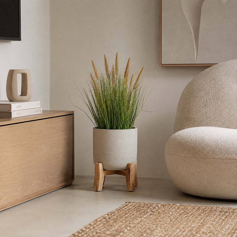 Kunstplant Pennisetum gras is een kunstgras in binnenpot met een natuurgetrouwe uitstraling en een hoogte van 71 cm.