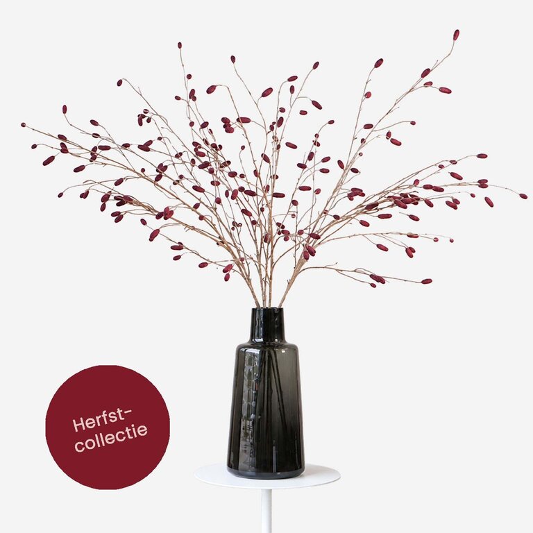 Kunstboeket Terra Merlot is een luchtig en warm boeket met paarse sanguisorba takken.