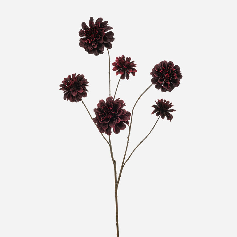 Kunststeel Dahlia met donkerpaarse zijden bloemen is een kunststeel met een natuurgetrouwe uitstraling en een lengte van 110 cm.