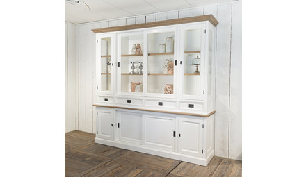 Buffet cabinets