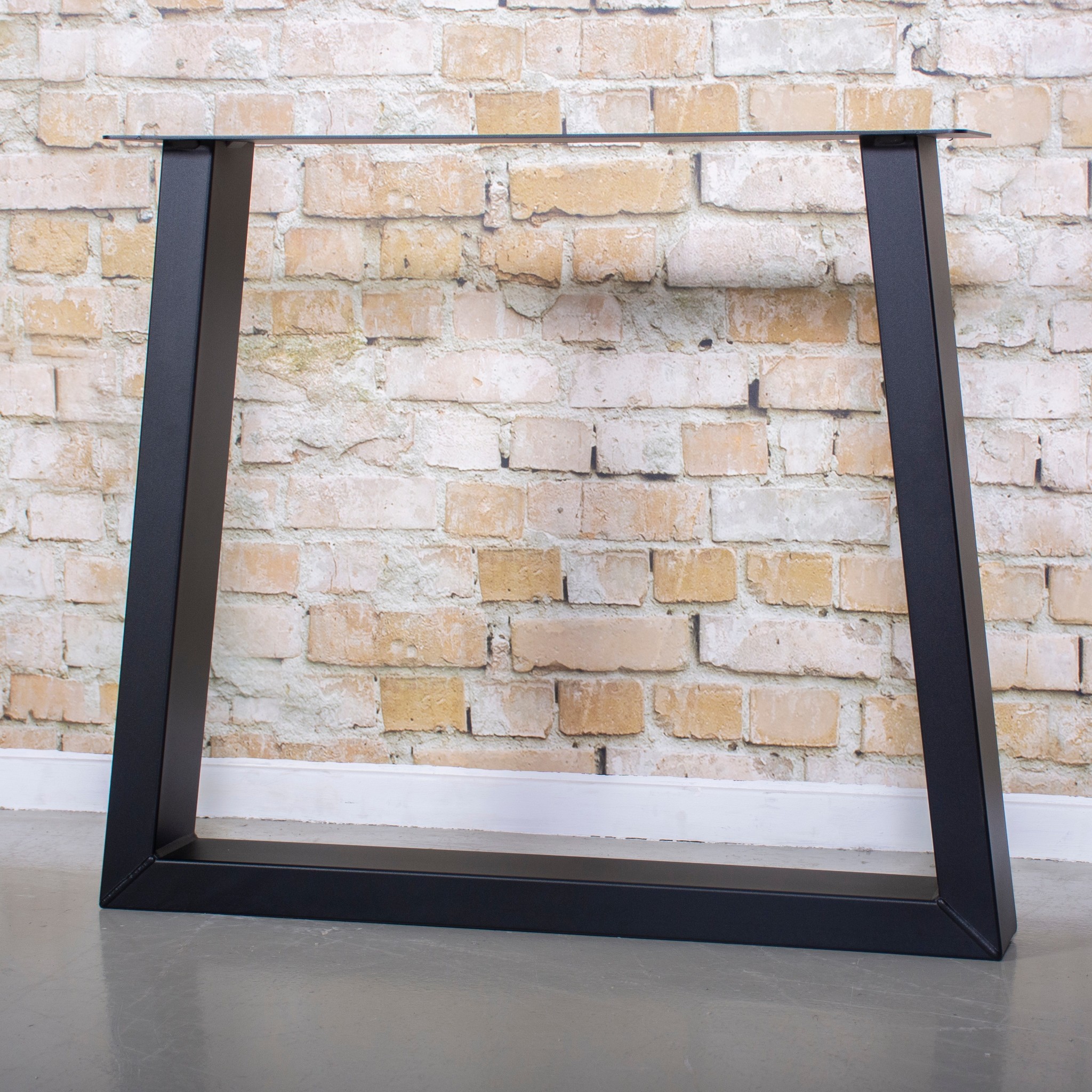 Esstisch Mangoholz | Dünnes Trapezbein