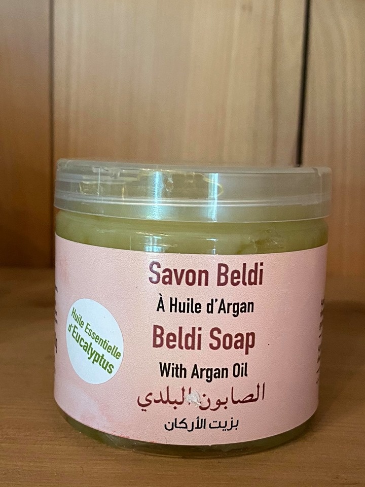 Gentle exfoliating soap  200 gr