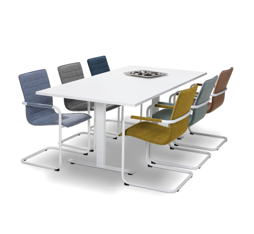 Santa Witte Vergaderstoel Met Armleuningen En Wolvilt Stoffering