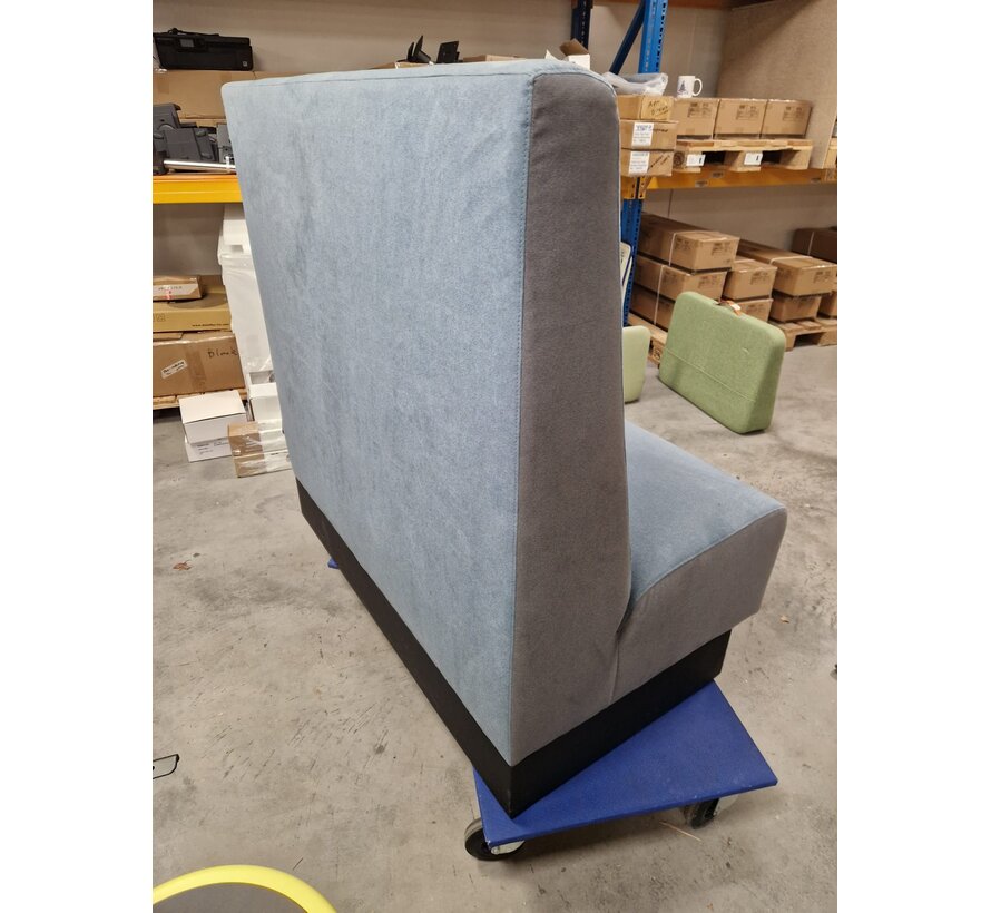 Treinbank - Blauw Grijs - 120 cm - 123 cm Hoog - Zwarte Houten Afwerking