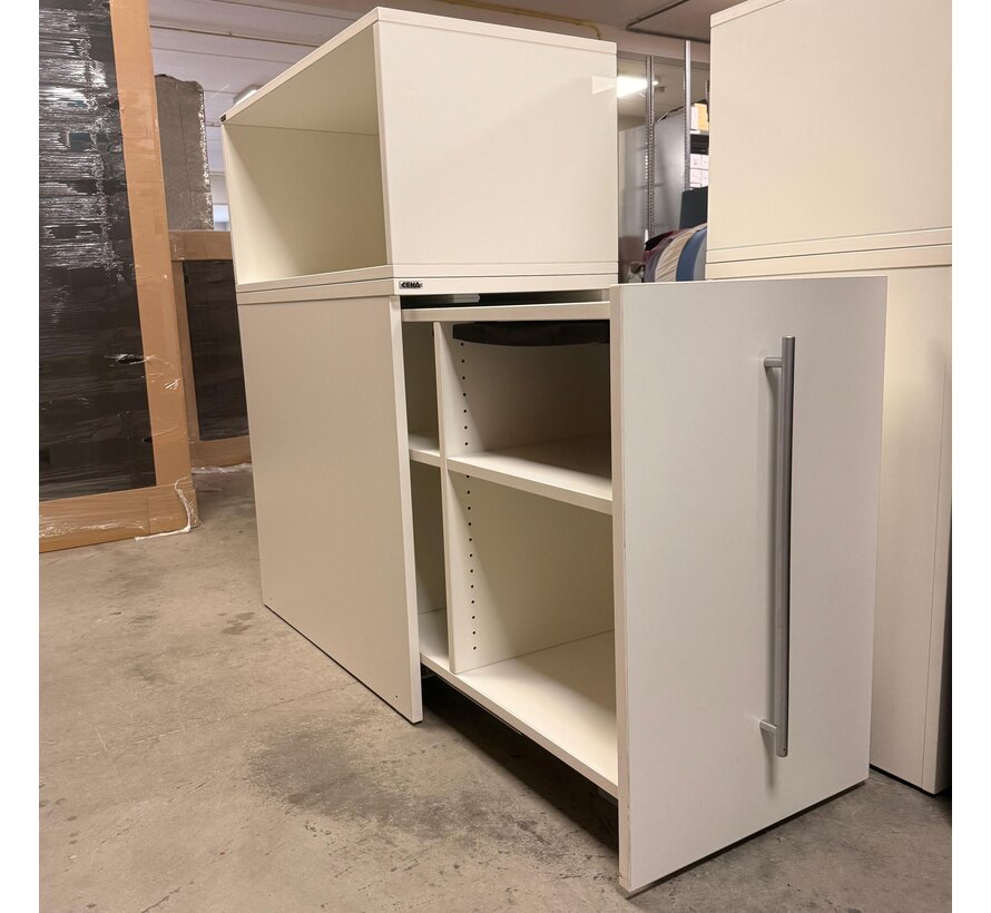 Outlet: CEKA Apothekerskast Dichtgekoppeld Wit