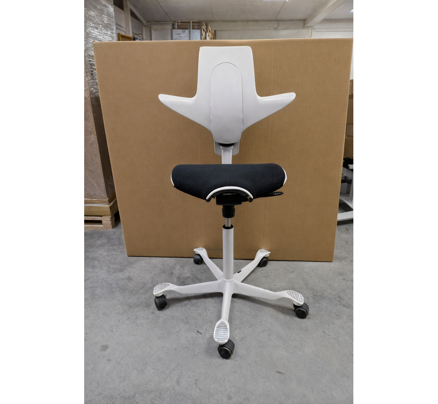 Outlet: HAG Capisco Extra Hoge Bureaustoel Wit/Zwart