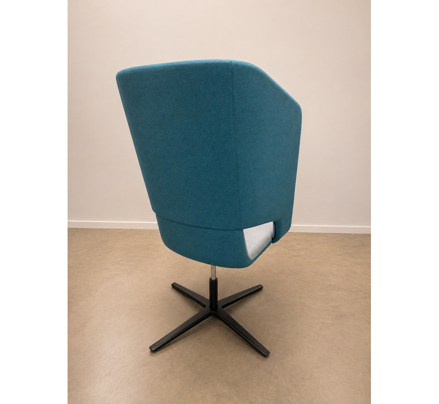 Outlet: Akoestische loungestoel met zijtafel – Twist&Sit