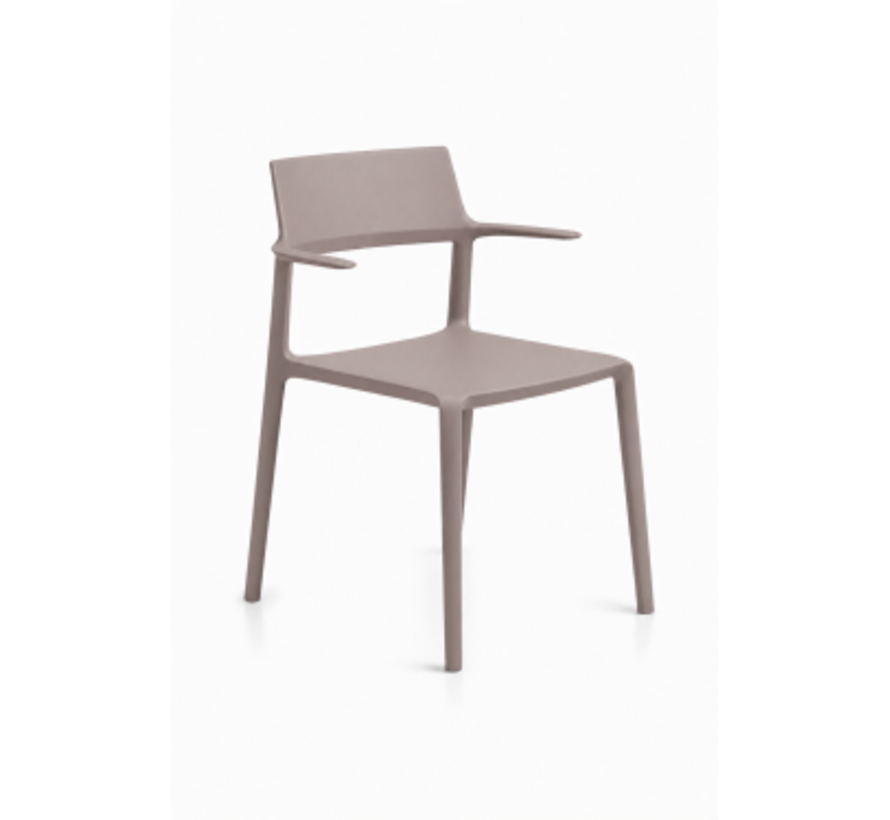 Kantinestoel 400  met elegante poten en kunststof zitting in moderne kleuren