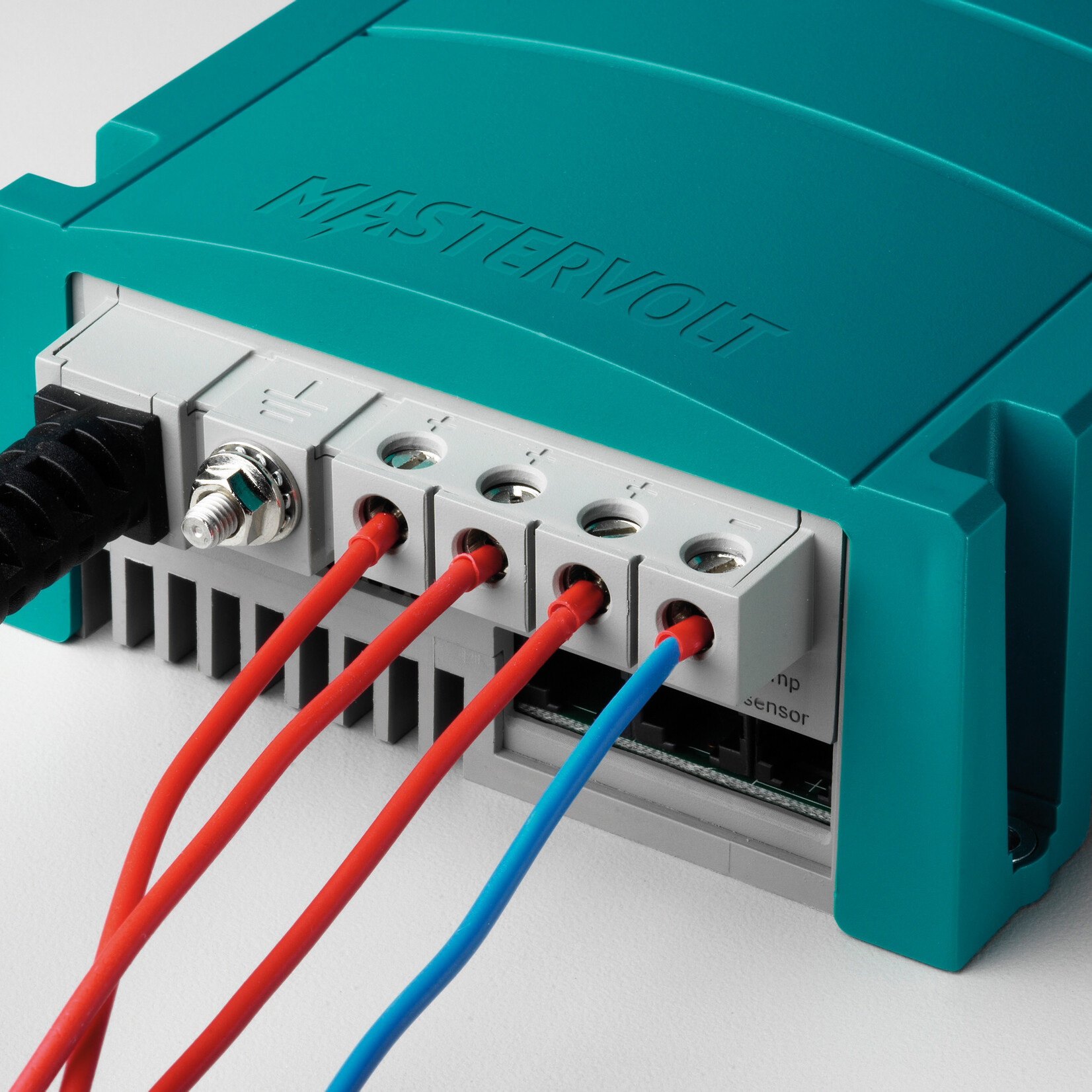 Mastervolt Mastervolt ChargeMaster Battery Charger 12/25-3