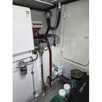 Webasto Waterpomp WB500G - 230 V 50/60Hz - toepassing S13 - S20 - Zelfaanzuigend