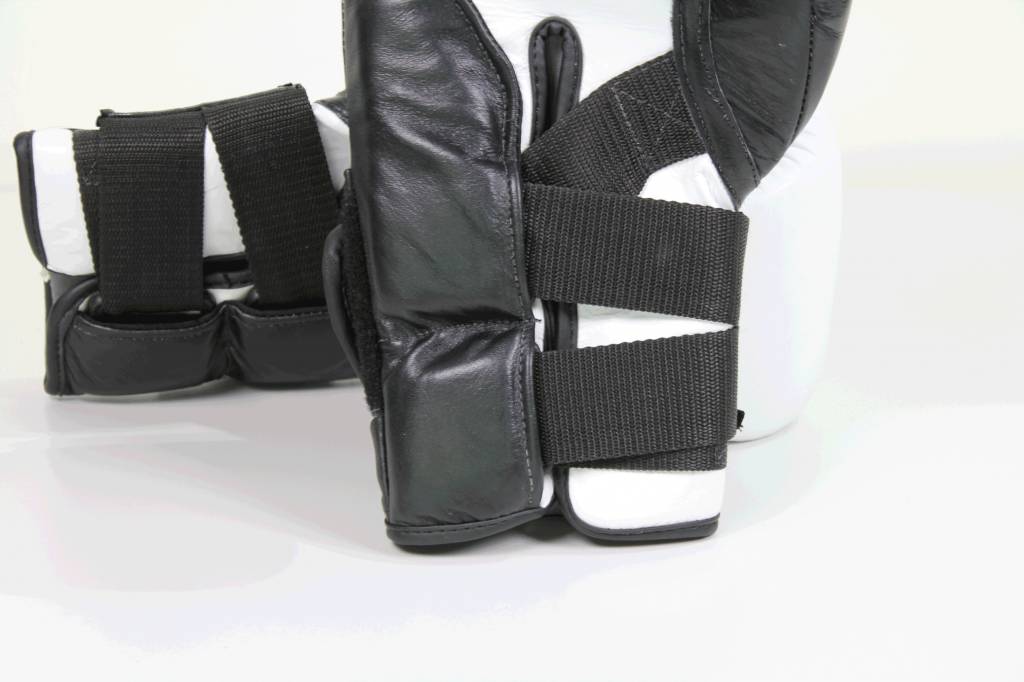 Wrist Lock Men's/Women's Boxing Gloves White-Black Leather