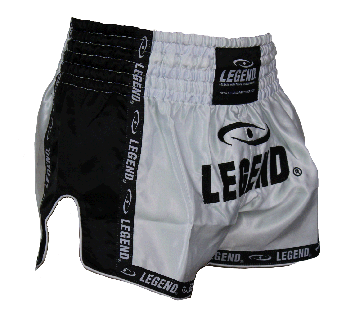 Kickboks Broekje Kids/Volwassenen Zwart/Wit Satijn Kickboks Broekje Kids/Volwassenen Zwart/Wit Satijn