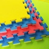 Puzzelmat |100 x 100 x 2 cm  | Groen / Zwart Puzzelmat |100 x 100 x 2 cm  | Groen / Zwart