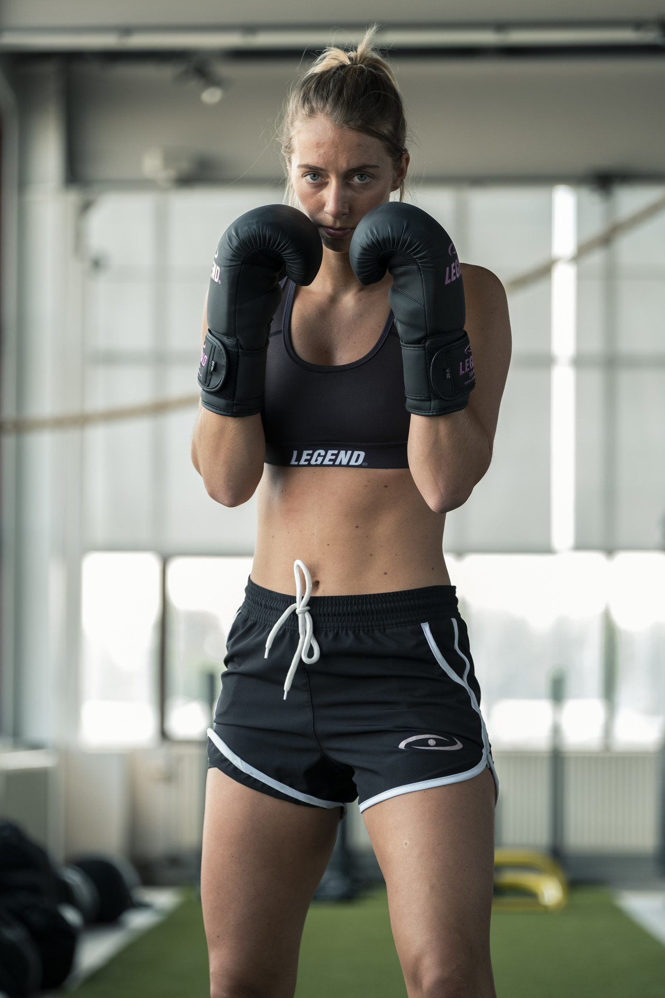 LegendClima Boxing Gloves Ladies Matte Black-Pink PU