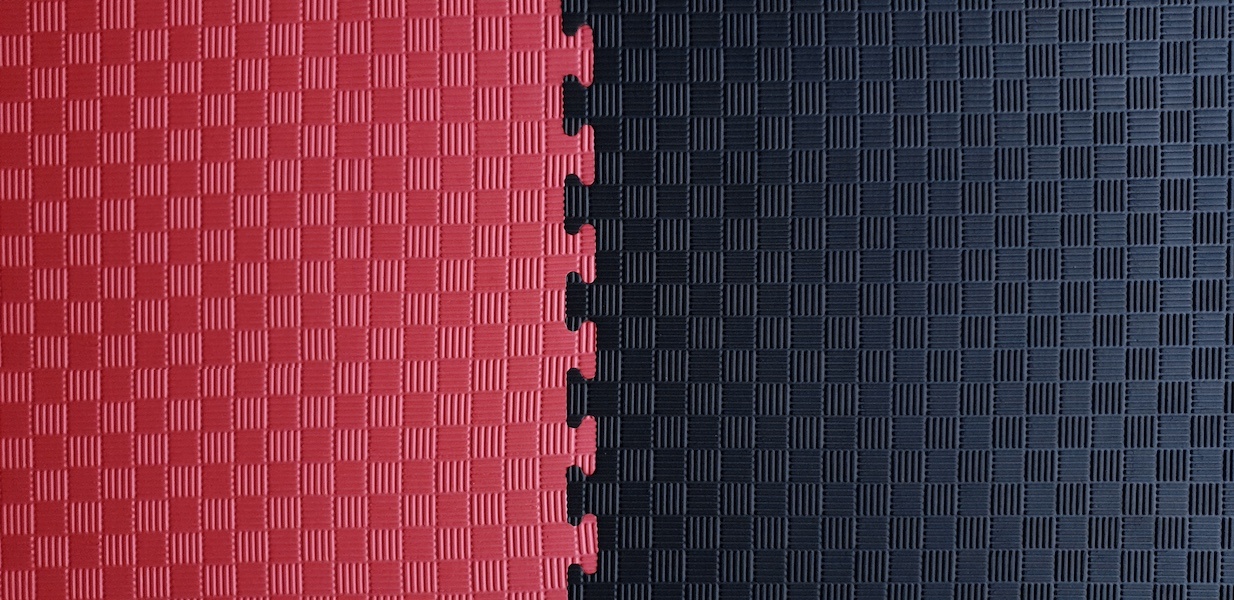 Puzzle Mat | 100x100x2.5cm | Red Black