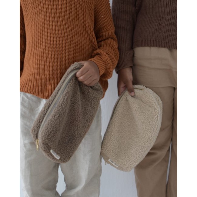 Studio Noos Teddy Chunky Pouch Brown