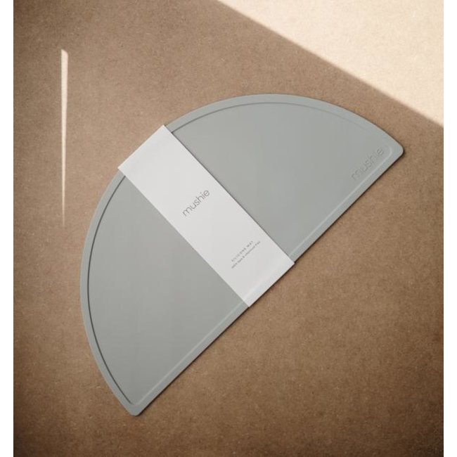 Mushie Placemat Stone Silicone Grijs