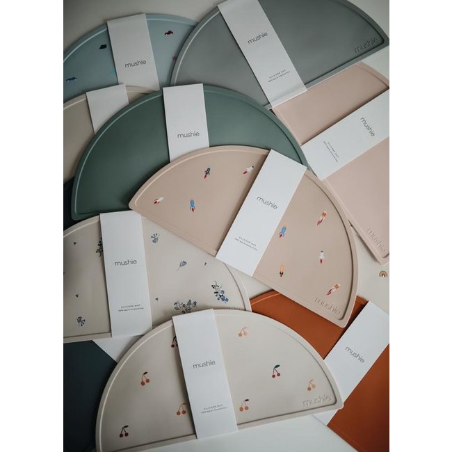 Mushie Placemat Stone Silicone Grijs