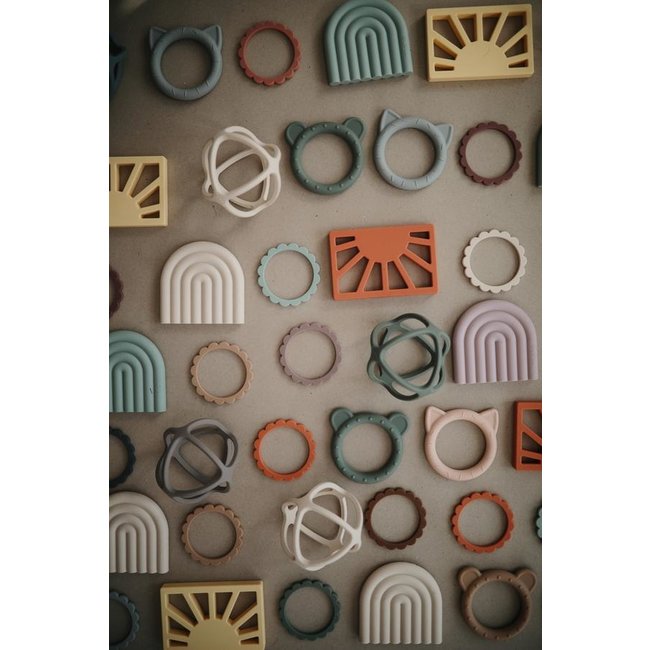 Mushie Ball Teether Tradewinds